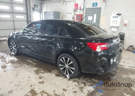 2014 Chrysler 200 Limited из США, поврежденный, VIN 1C3CCBCGXEN172477